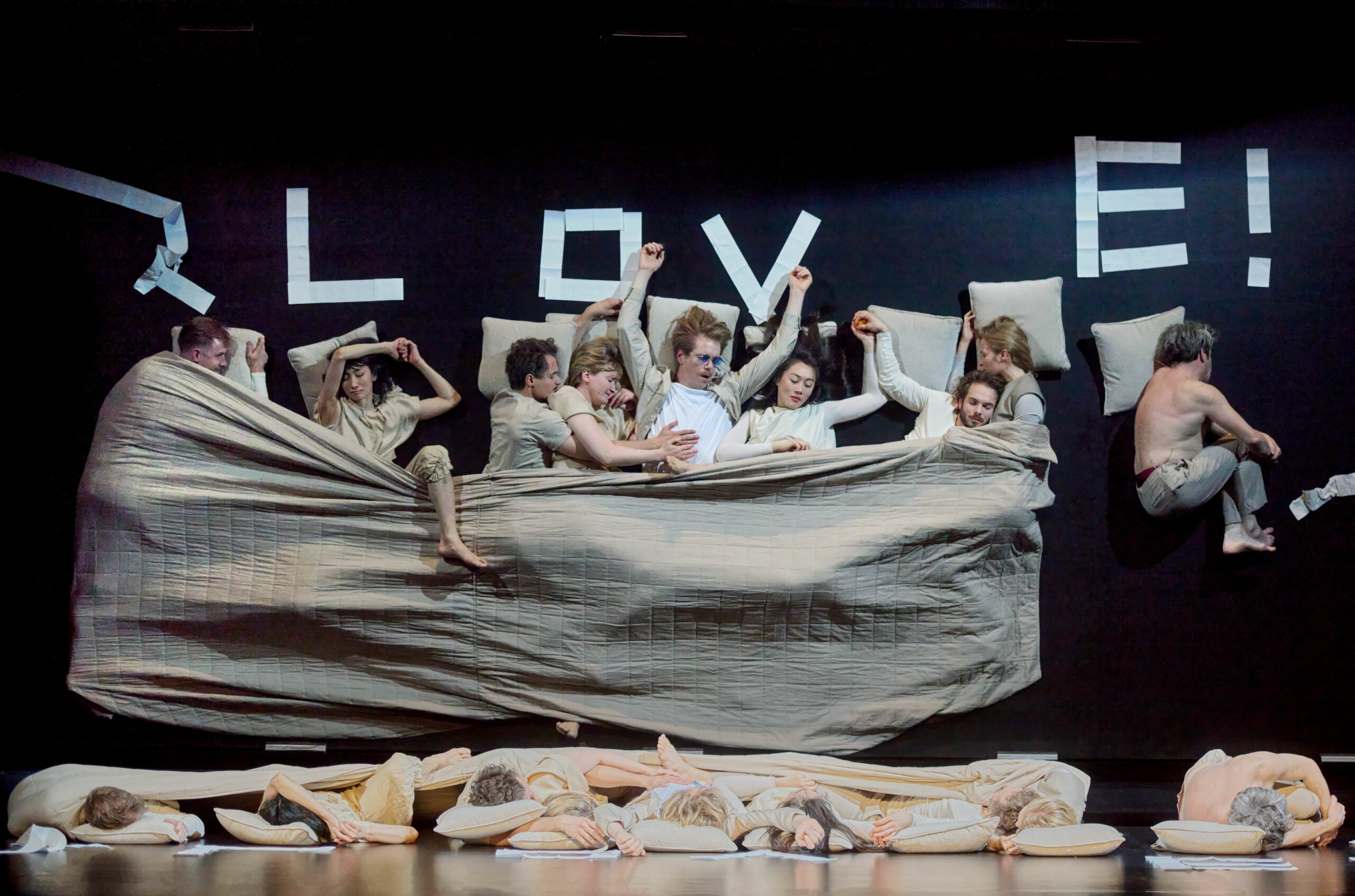 The whole Truth about Lies