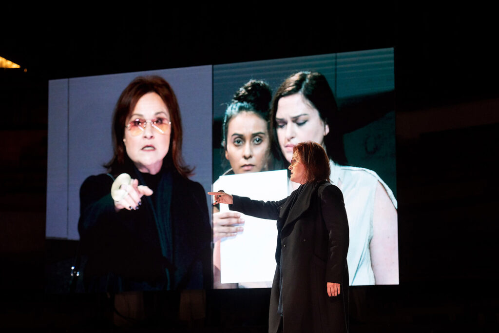  Foto: Monika Rittershaus